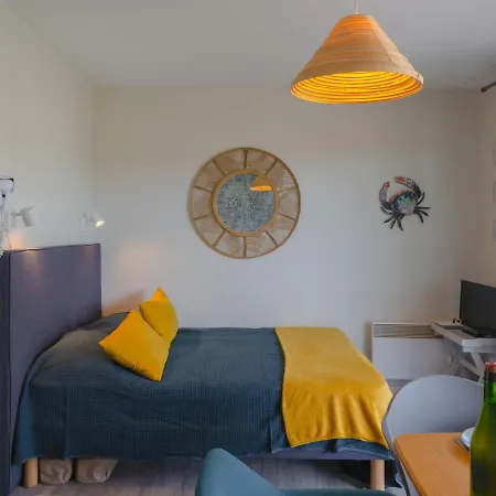 Les Cormorans By Interhome